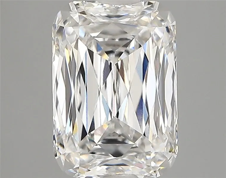 2.88ct Cushion modified Lab Grown Diamond (Colour E, Clarity VVS2, IGI Certified)